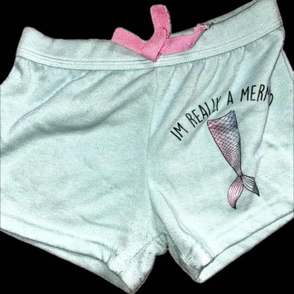 I'm really a mermaid gently loved girls 5y shorts perfect for summertime fun - Picture 2 of 6